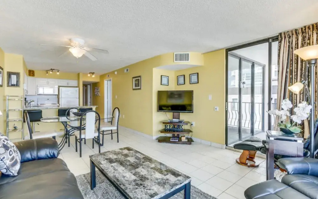 photo 4 of Private 3BR's at Palms by Hosteeva