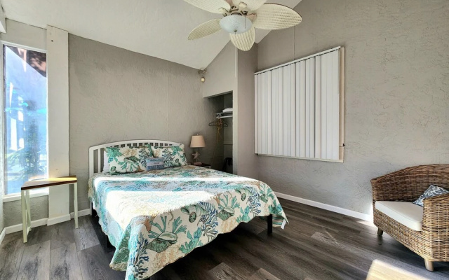 photo 3 of Private 4 Bedroom Pool Spa Home Located on Palma Sola Blvd 4 Home by Redawning