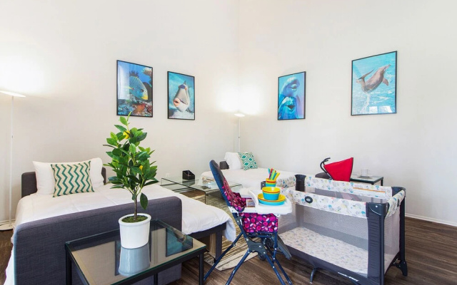 photo 2 of Private Entrance Under The Sea - 2BR/2BATH Next To Ritz Carlton - Walk To Ocean! (MB4)