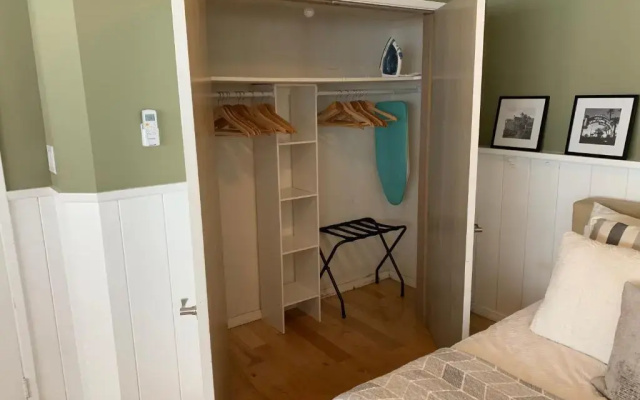 photo 3 of Private Guest Suite in West Los Angeles
