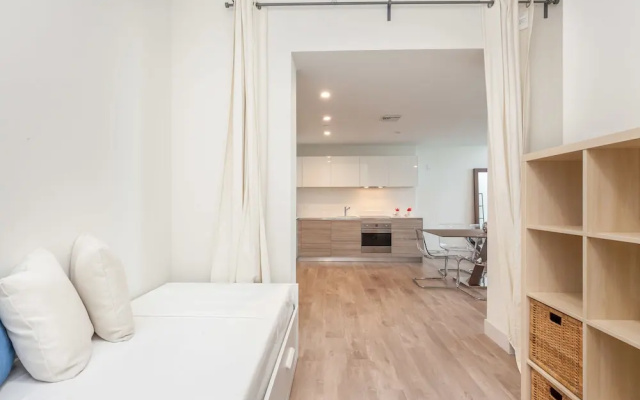photo 2 of Private Luxury Condos at Costa Hollywood