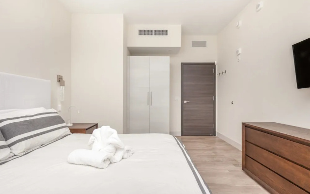 photo 4 of Private Luxury Condos at Costa Hollywood