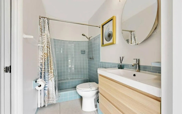 photo 4 of Private pool and canal home with Office space