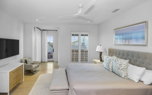 photo 5 of Private Pool, Gulf Views + Luxurious Features Throughout This Lovely Residence 6 Bedroom Condo by RedAwning