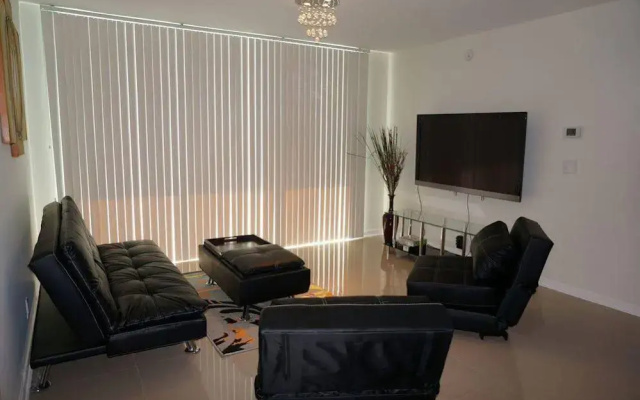 photo 4 of Private Residence at Ocean Residences