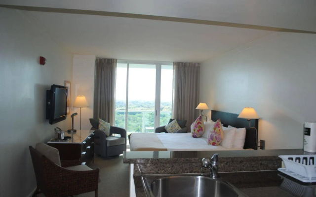 photo 2 of Private Residences at Hotel Arya by SoFLA Vacations