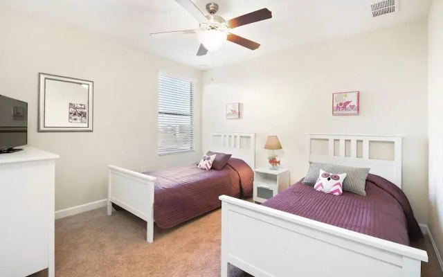 photo 4 of 2293 Providence House 5 Bedroom by Florida Star