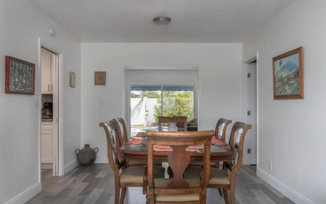 photo 4 of Purely Pompano, Pool, Water front, Paddleboard, Beach, 5 bedroom 3 bath