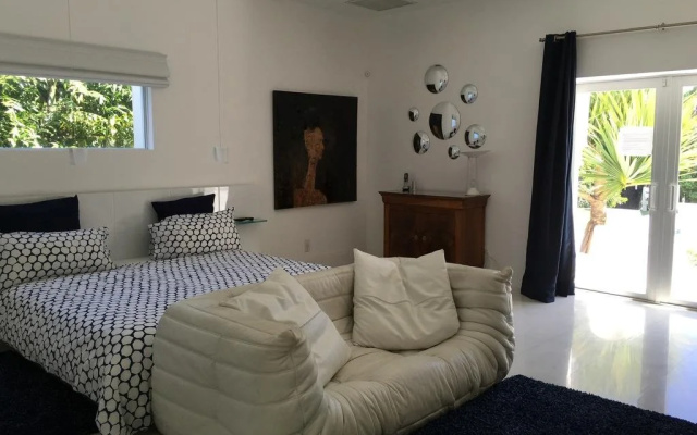 photo 2 of Pytis house