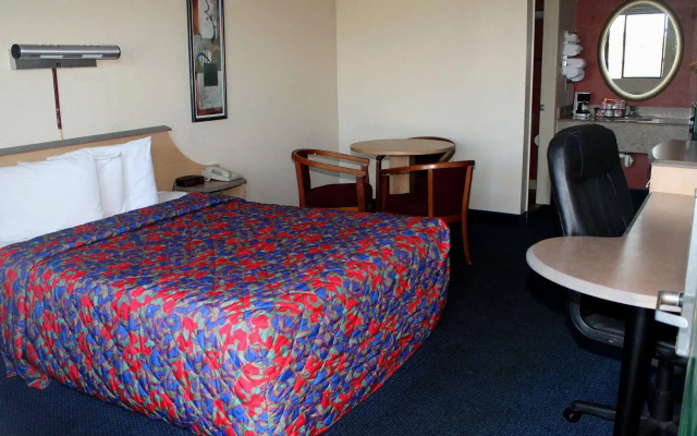 photo 2 of Q Lodging