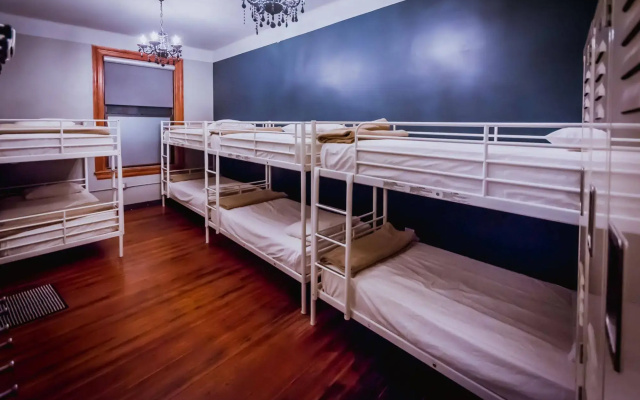 photo 4 of Q4 Hotel & Hostel