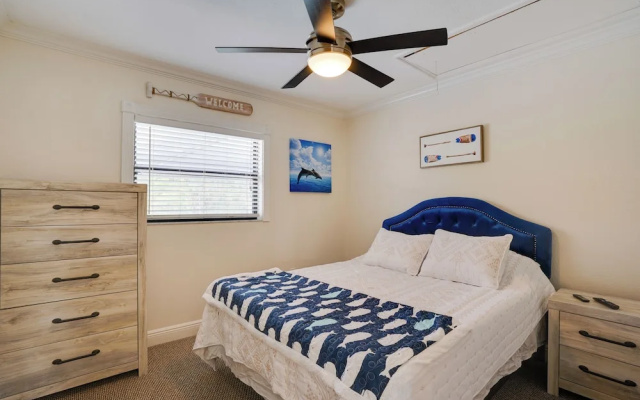 photo 3 of 2 Mi to Bonita Beach: Bbq-ready Townhome!