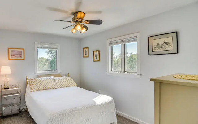 photo 2 of Quaint Coastal Cottage With Patio!