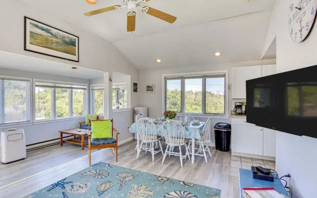 photo 5 of Quaint Coastal Cottage With Patio!