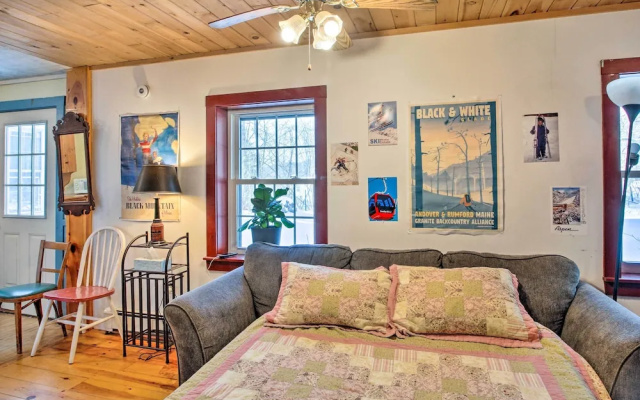 photo 5 of Quaint & Cozy Apartment 12 Mi to Ski Slopes