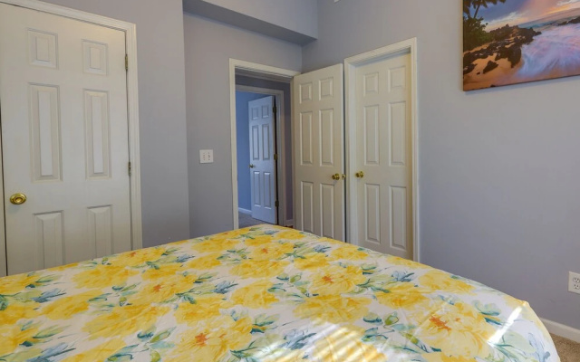 photo 5 of Quaint Fayetteville Vacation Rental w/ Lake Access