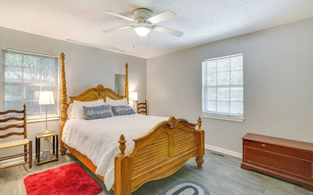 photo 2 of Quaint Oxford Home ~ 2 Mi to Ole Miss & The Grove!