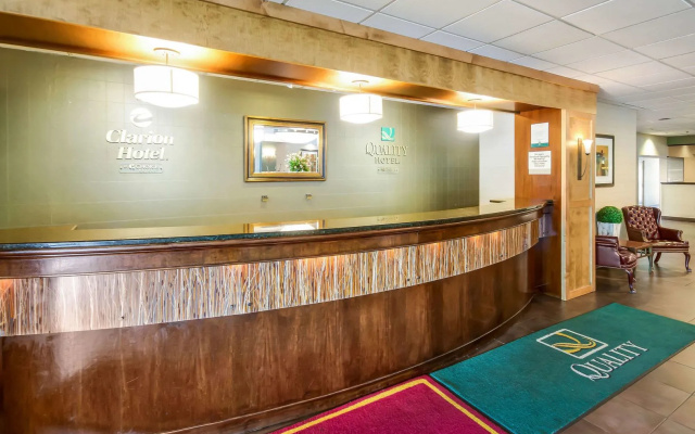 photo 2 of Chester Hotel & Conference Center
