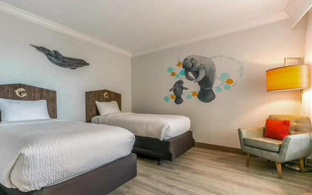 photo 5 of Dolphin Sands Clearwater Beach, an Ascend Collection Hotel