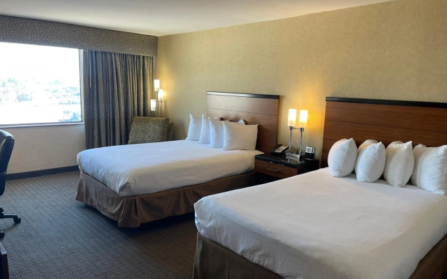 photo 5 of Quality Hotel Philadelphia Airport
