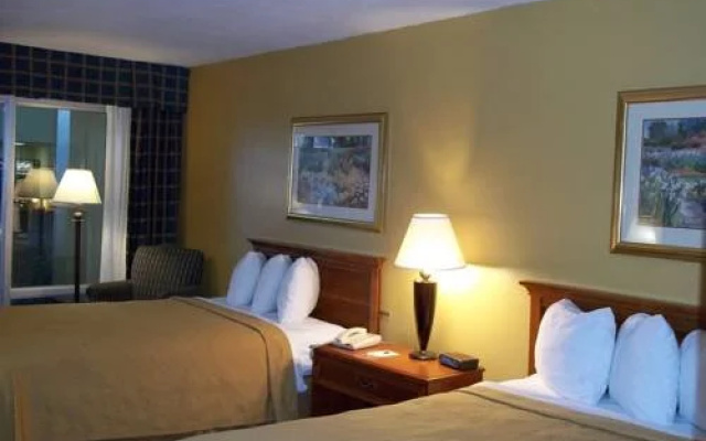 photo 5 of Midtown Inn And Suites