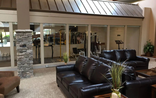 photo 2 of Cascades Mountain Resort, Ascend Hotel Collection