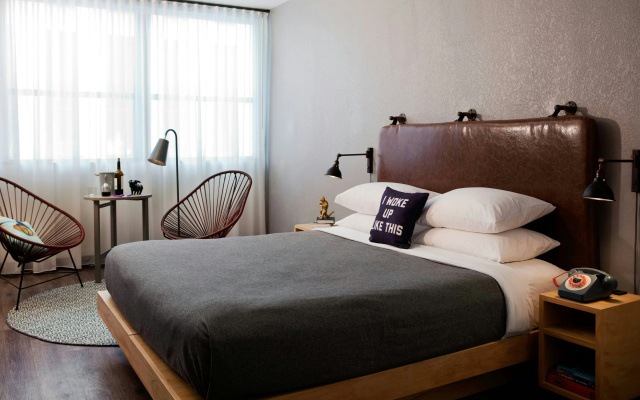 photo 5 of Moxy New Orleans Downtown French Quarter Area