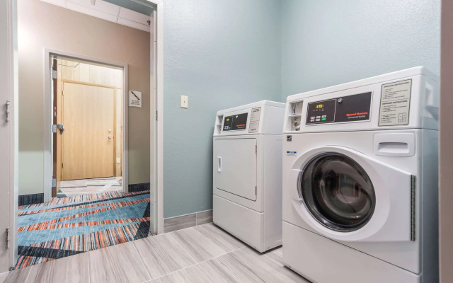 photo 5 of Quality Inn & Suites Omaha Chalco