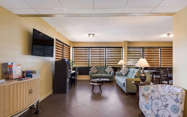 photo 3 of SureStay Hotel by Best Western St. Pete Clearwater Airport
