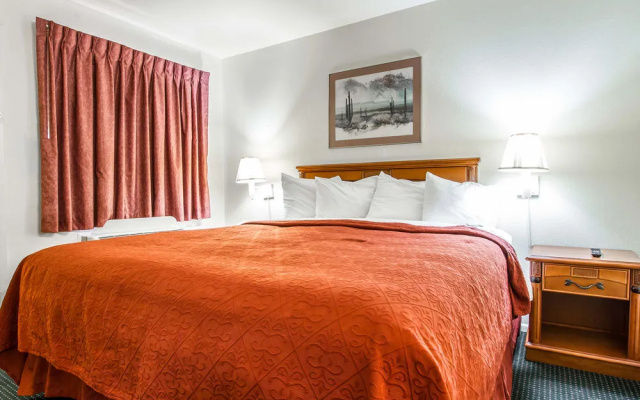 photo 4 of American Inn and Suites