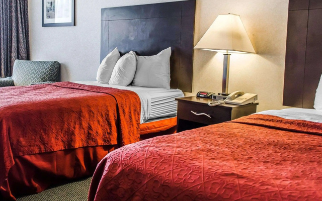 photo 4 of Quality Inn & Suites York East