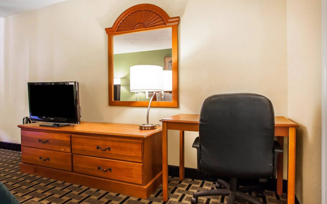 photo 4 of Quality Inn Franklin - Cool Springs Area