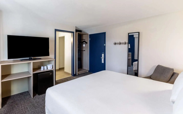 photo 5 of Spark by Hilton Glendale Phoenix North
