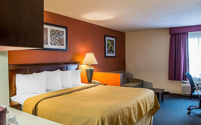 photo 3 of Quality inn & Suites Cincinnati I-275