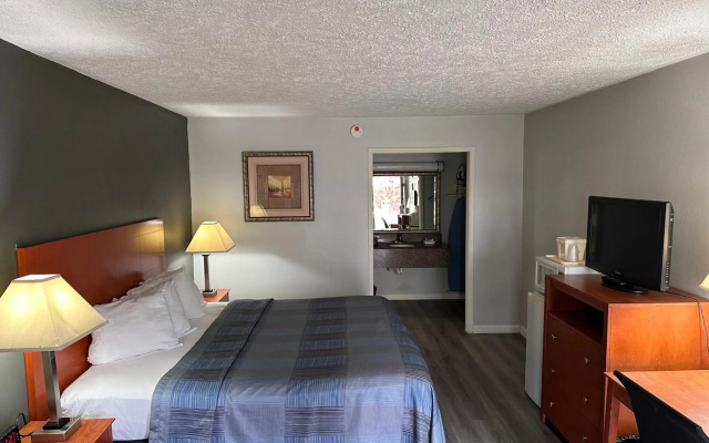 photo 4 of Wilkes-Barre Inn and Suites