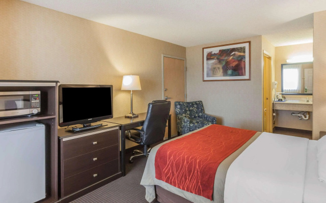 photo 2 of Quality Inn & Suites Fife Seattle