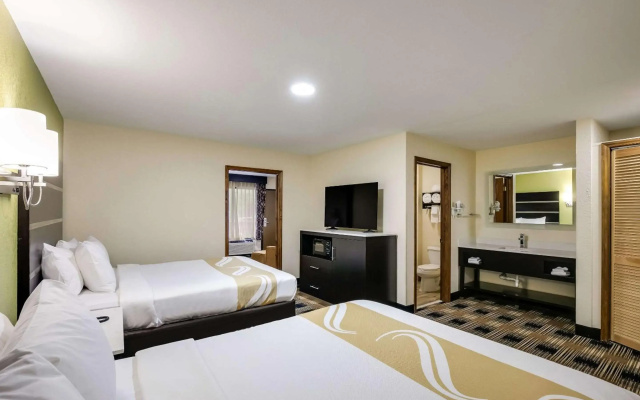 photo 3 of Quality Inn & Suites Mt Chalet