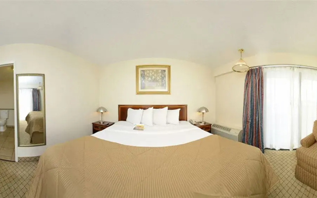 photo 4 of Quality Inn & Suites Near Fort Sam Houston
