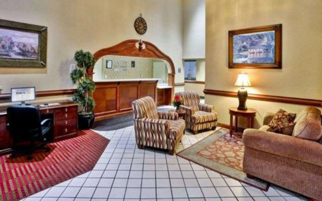 photo 2 of Quality Inn & Suites