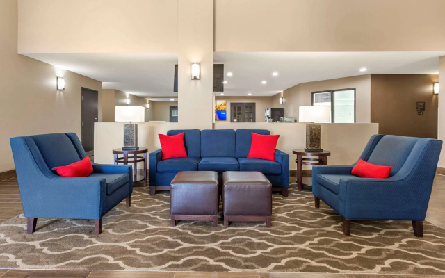 photo 5 of Comfort Inn & Suites Surprise Near Sun City West