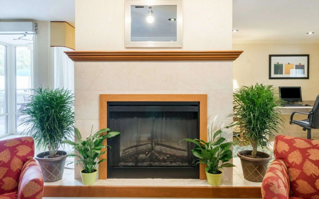 photo 3 of Quality Inn Newark - Wilmington
