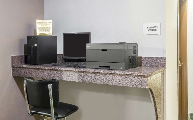 photo 4 of Quality Inn Stockbridge Atlanta South