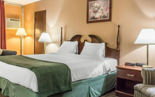 photo 2 of FairBridge Inn and Suites Poconos