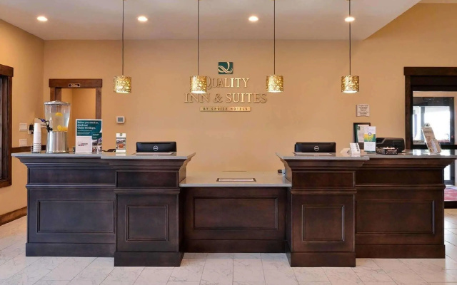 photo 2 of Quality Inn & Suites Tacoma - Seattle