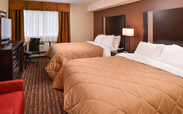 photo 4 of Quality Inn & Suites Tacoma - Seattle
