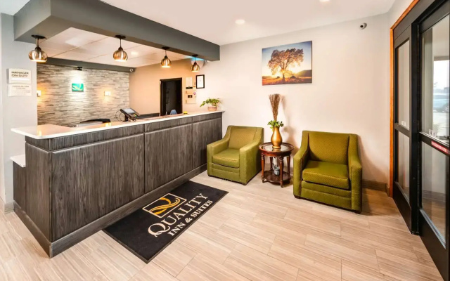 photo 2 of Quality Inn & Suites Danville East