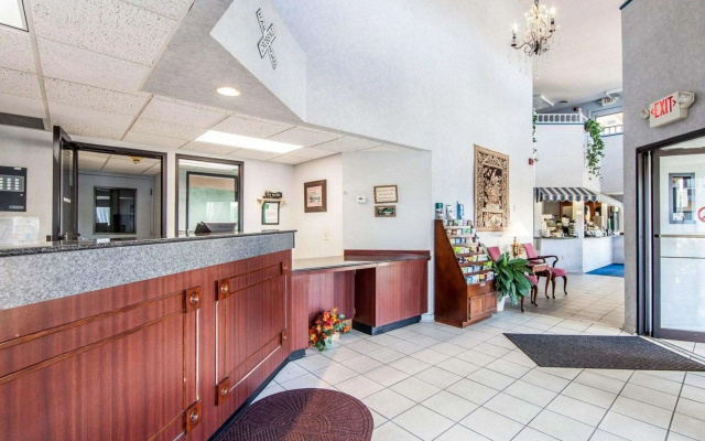 photo 2 of Quality Inn Ashland