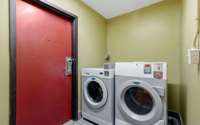 photo 5 of Quality Inn Acworth North