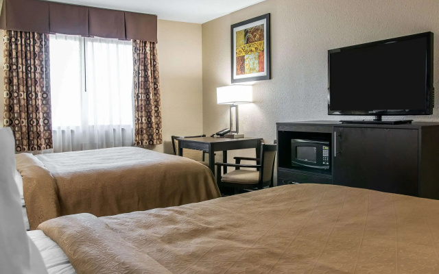 photo 3 of Quality Inn Grand Rapids South-Byron Center