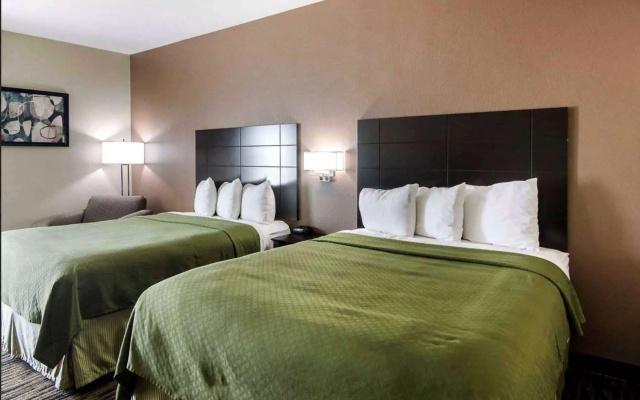 photo 5 of Days Inn by Wyndham Fort Worth North / Fossil Creek